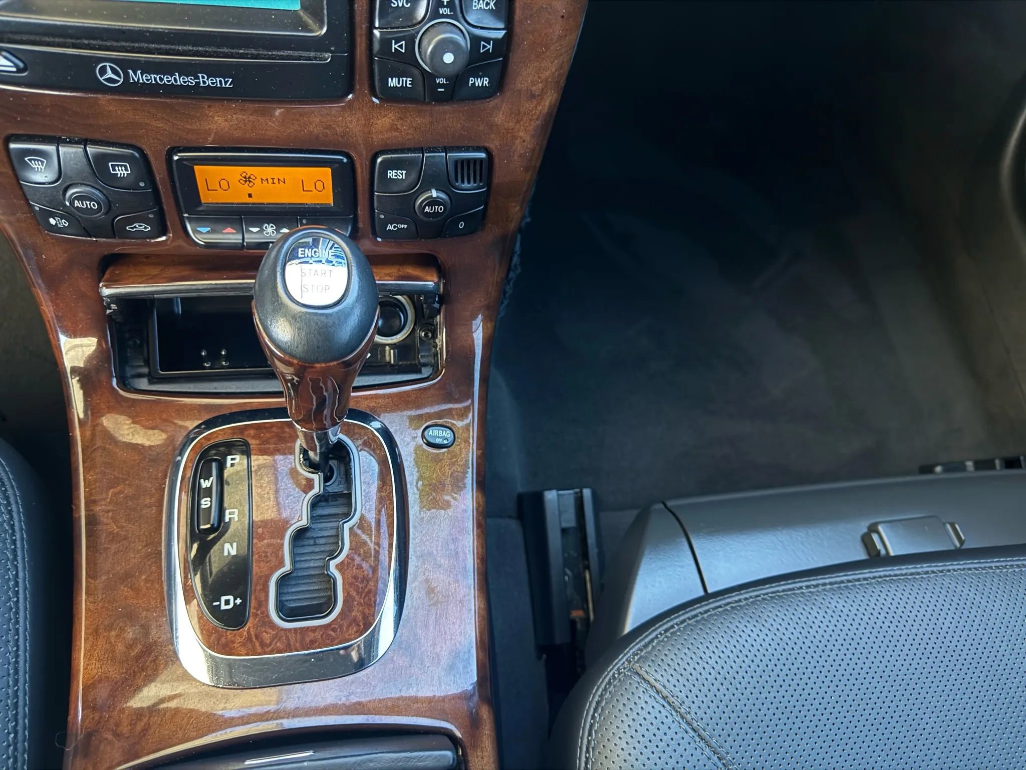 Used 2002 Mercedes-Benz CL 600 image 14