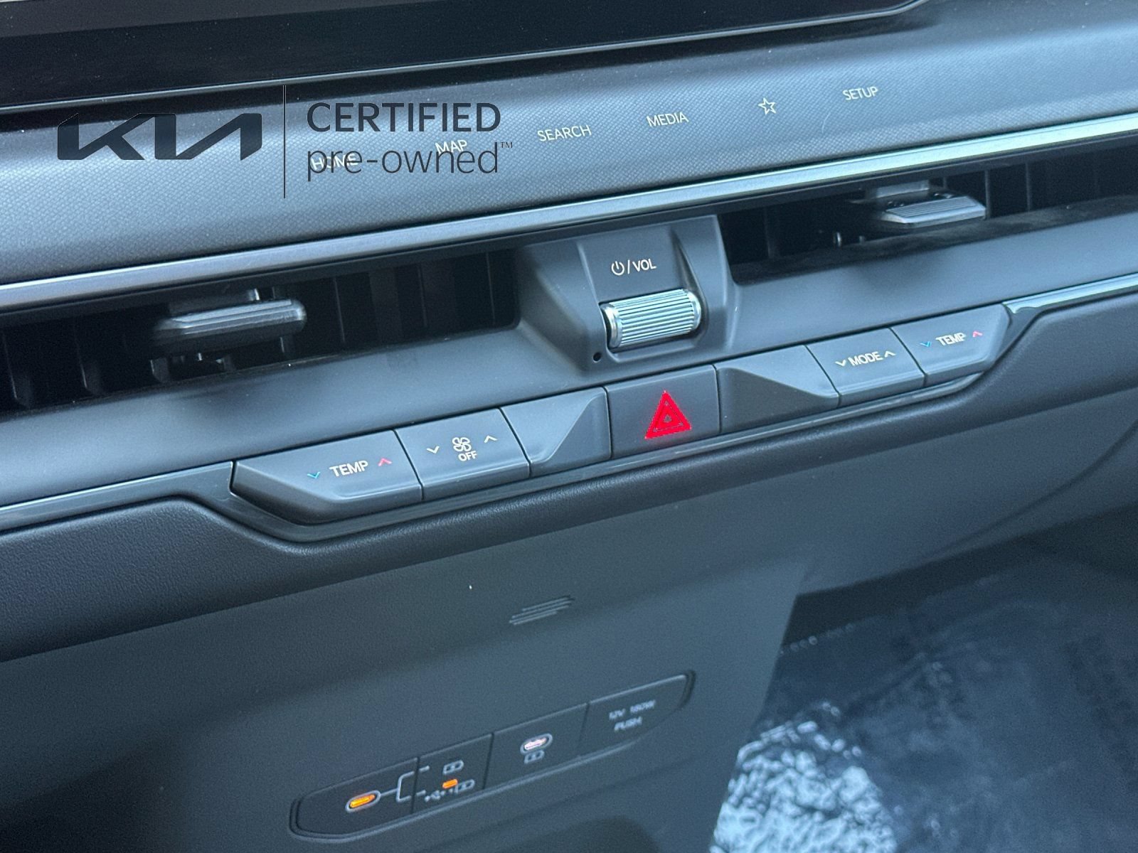 Certified 2024 Kia EV9 Wind AWD/4WD image 23