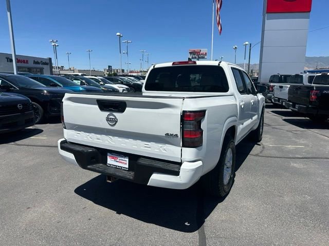 Used 2023 Nissan Frontier SV AWD/4WD image 11
