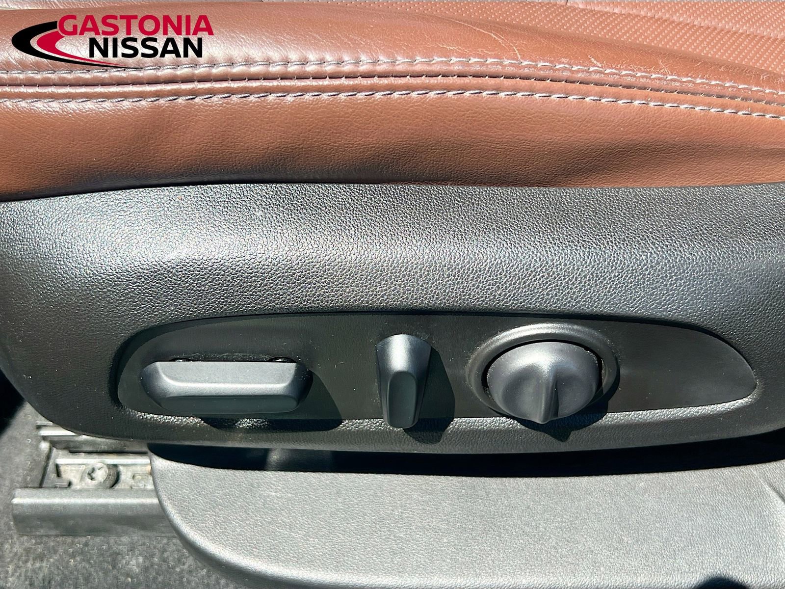 Used 2018 Buick Enclave Avenir w/ Avenir Technology Package image 26