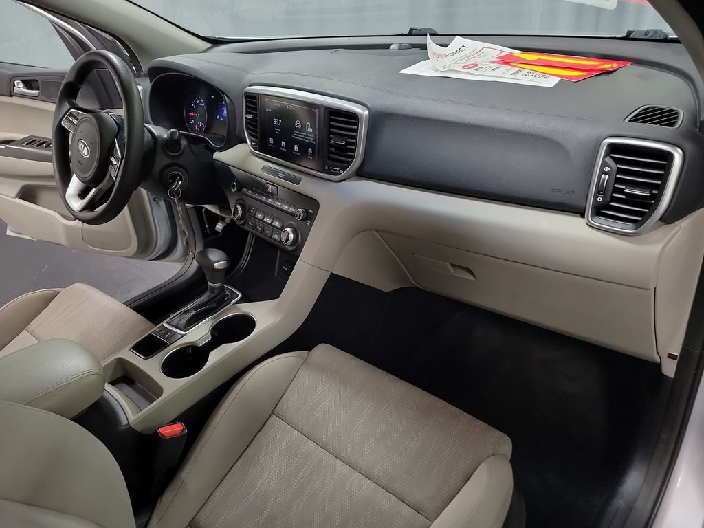 Used 2020 Kia Sportage LX AWD/4WD image 24