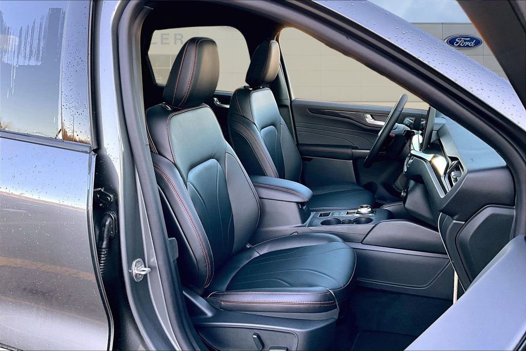 New 2026 Ford Escape ST-Line Elite w/ Premium Technology Package image 12