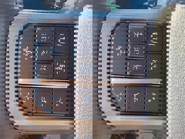 New 2025 Ford F150 Lightning Flash image 20