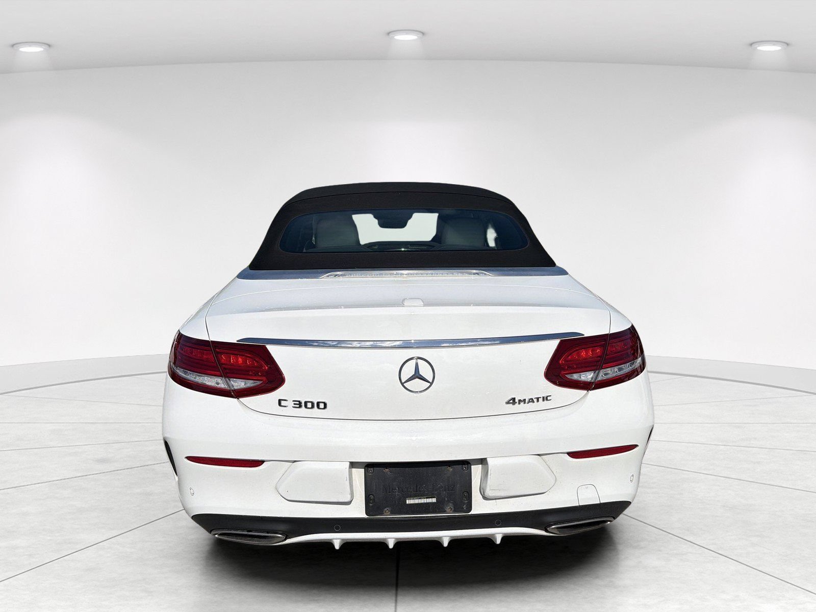 Used 2018 Mercedes-Benz C 300 4MATIC Cabriolet image 5