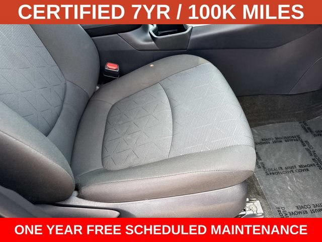 Used 2025 Toyota RAV4 XLE AWD/4WD image 10