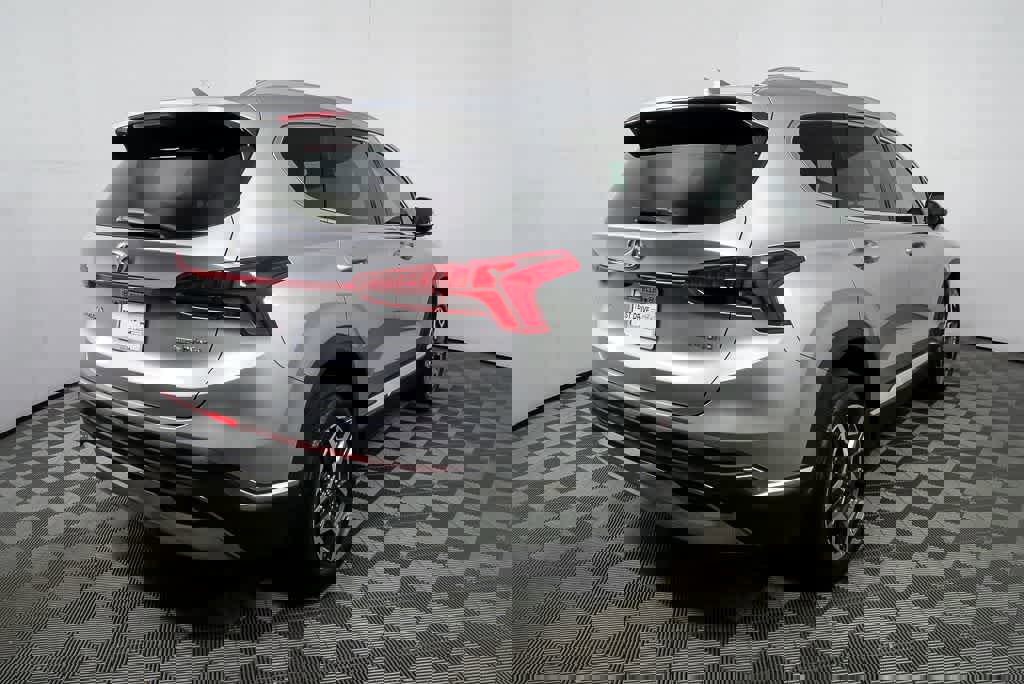 Certified 2023 Hyundai Santa Fe SEL Premium image 3