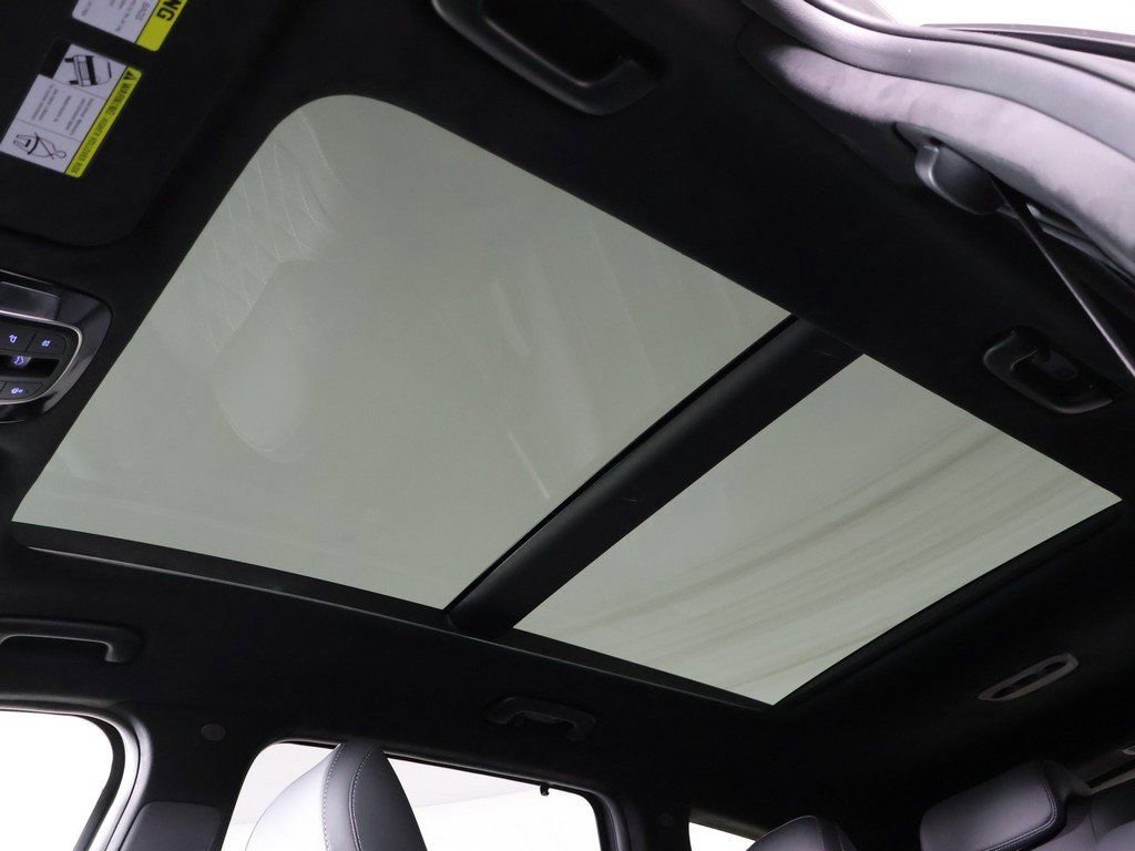 Used 2023 Hyundai Santa Fe Calligraphy image 24