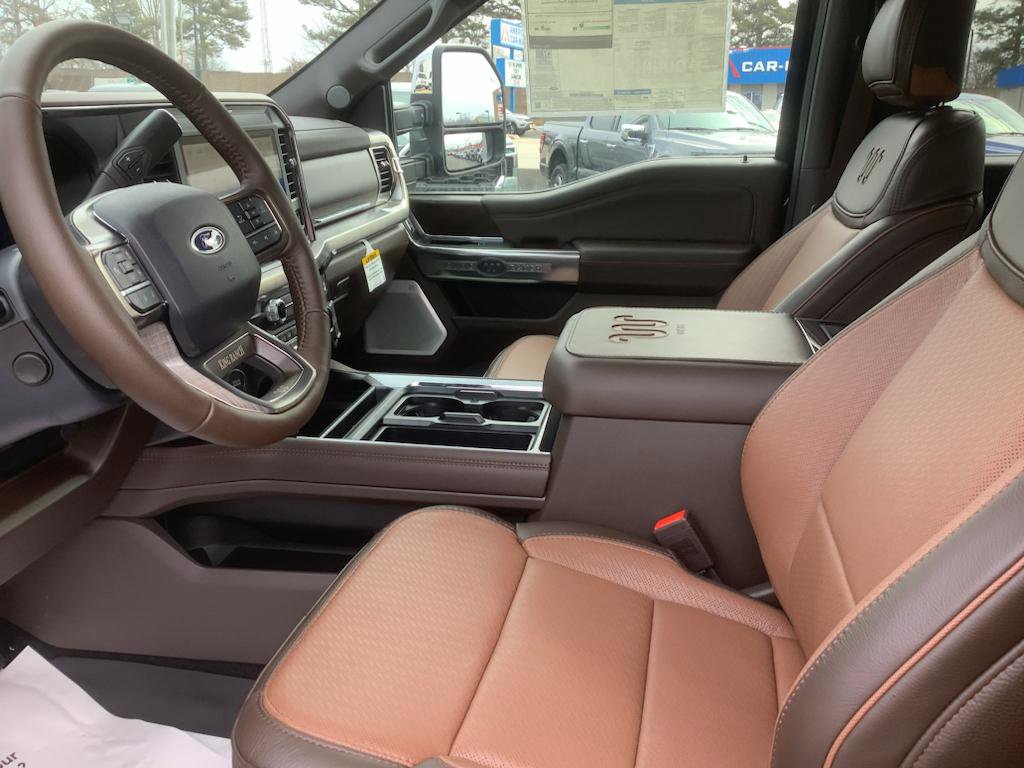 New 2025 Ford F250 King Ranch w/ Chrome Package image 13