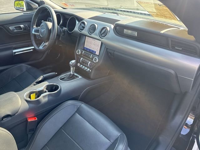 Used 2022 Ford Mustang GT Premium w/ Black Accent Package RWD image 15