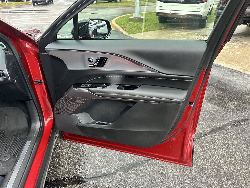 Used 2024 Cadillac Lyriq Tech w/ LPO, Floor Liner Package AWD/4WD image 11