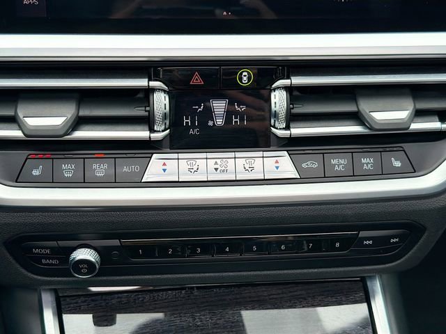 Used 2021 BMW 330i xDrive Sedan w/ Convenience Package image 18