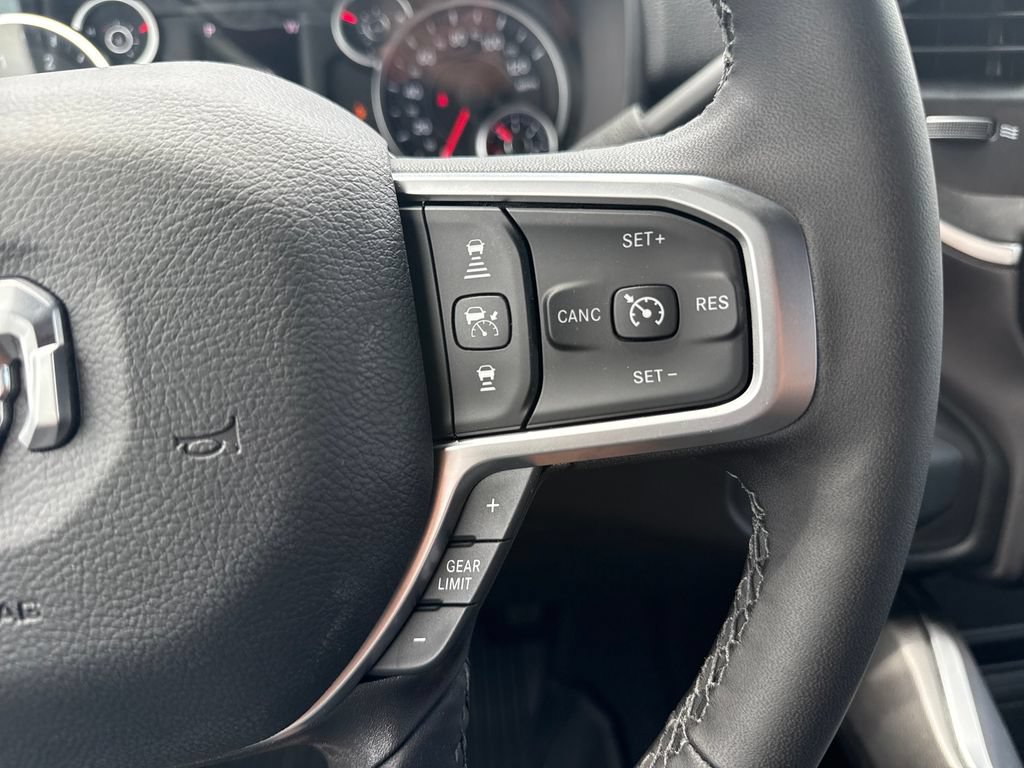 New 2026 RAM 2500 Big Horn AWD/4WD image 15