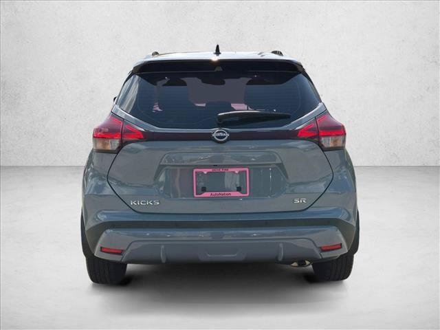 Used 2022 Nissan Kicks SR FWD image 6