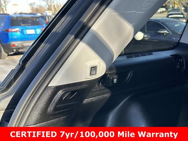 Used 2023 Jeep Grand Cherokee Limited image 13