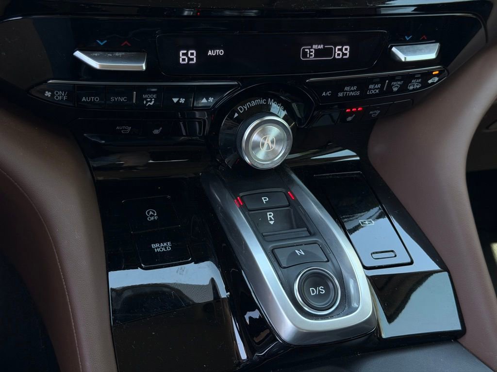 Used 2024 Acura MDX SH-AWD w/ Technology Package image 39