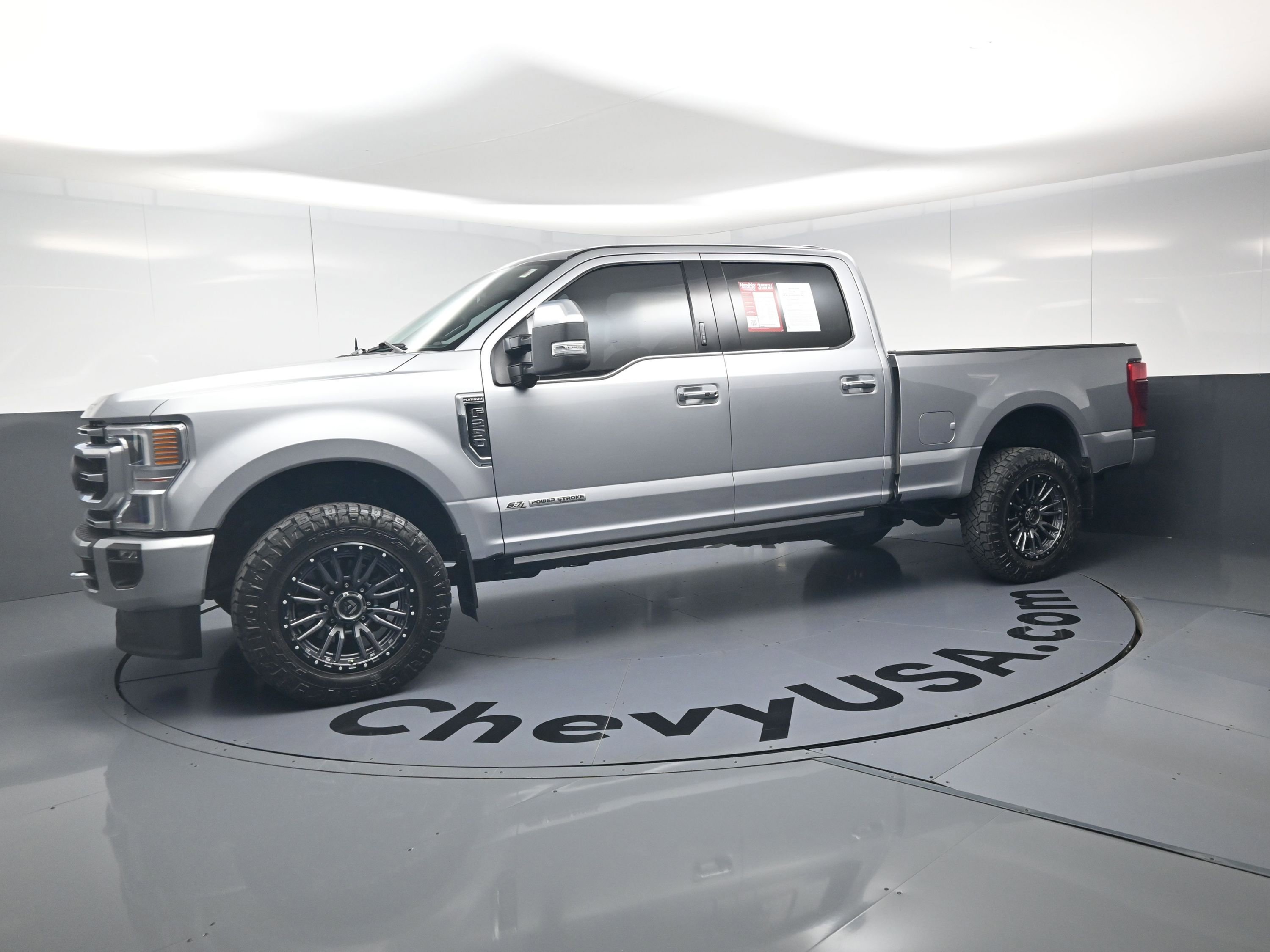 Used 2022 Ford F250 Platinum w/ FX4 Off-Road Package AWD/4WD image 6