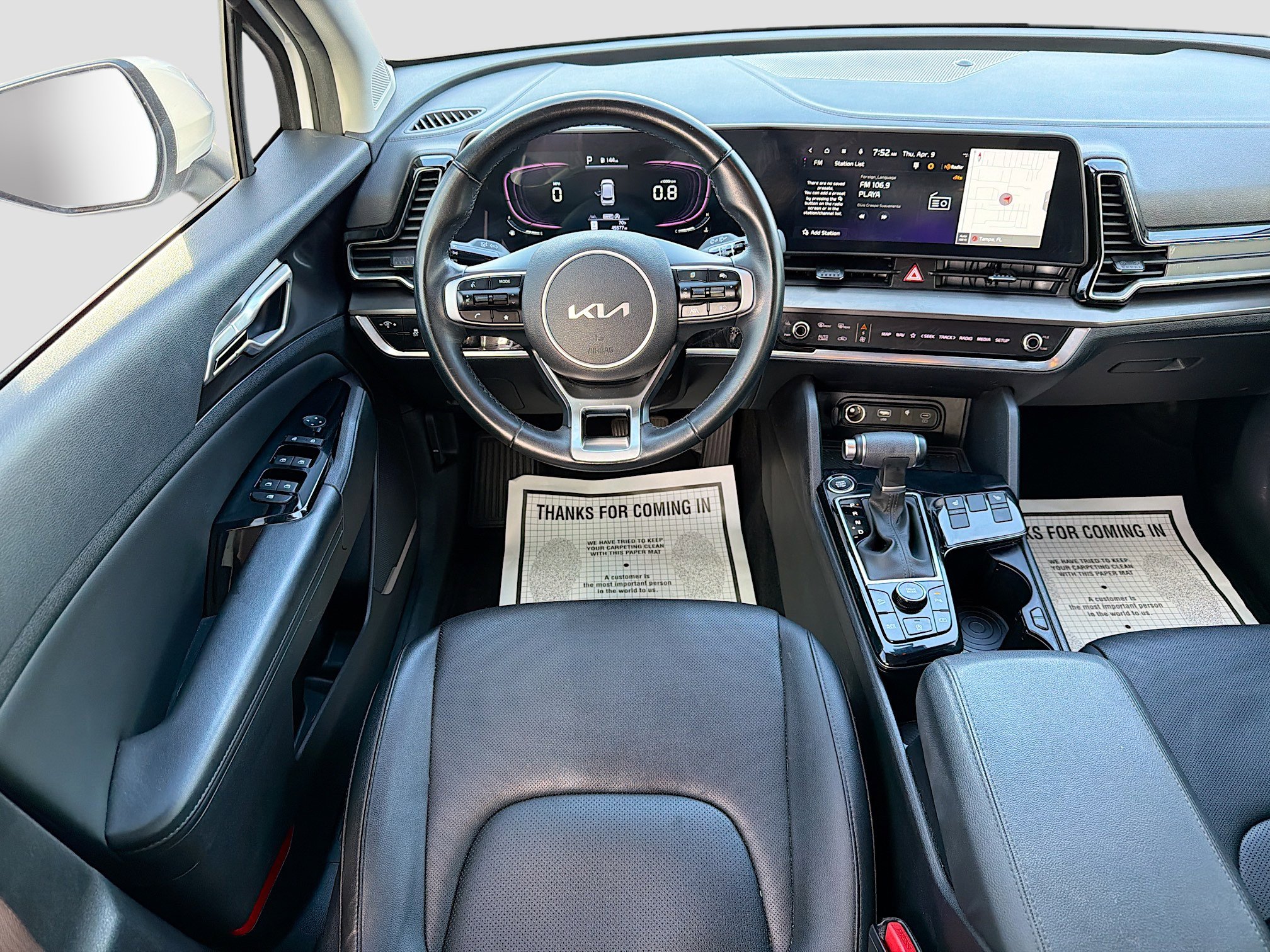 Used 2024 Kia Sportage EX FWD image 16