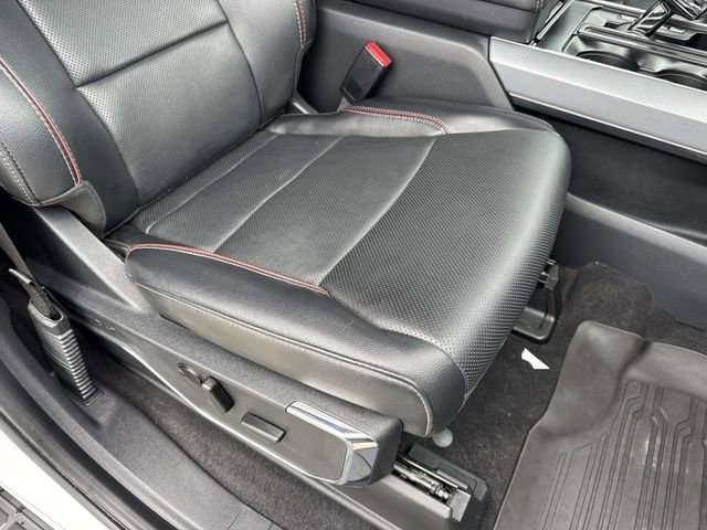 Used 2023 Ford F150 Lariat image 12