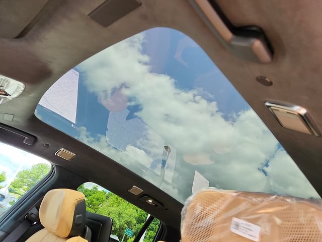 New 2026 Cadillac Escalade IQ Sport 2 w/ LPO, ONYX Package AWD/4WD image 10