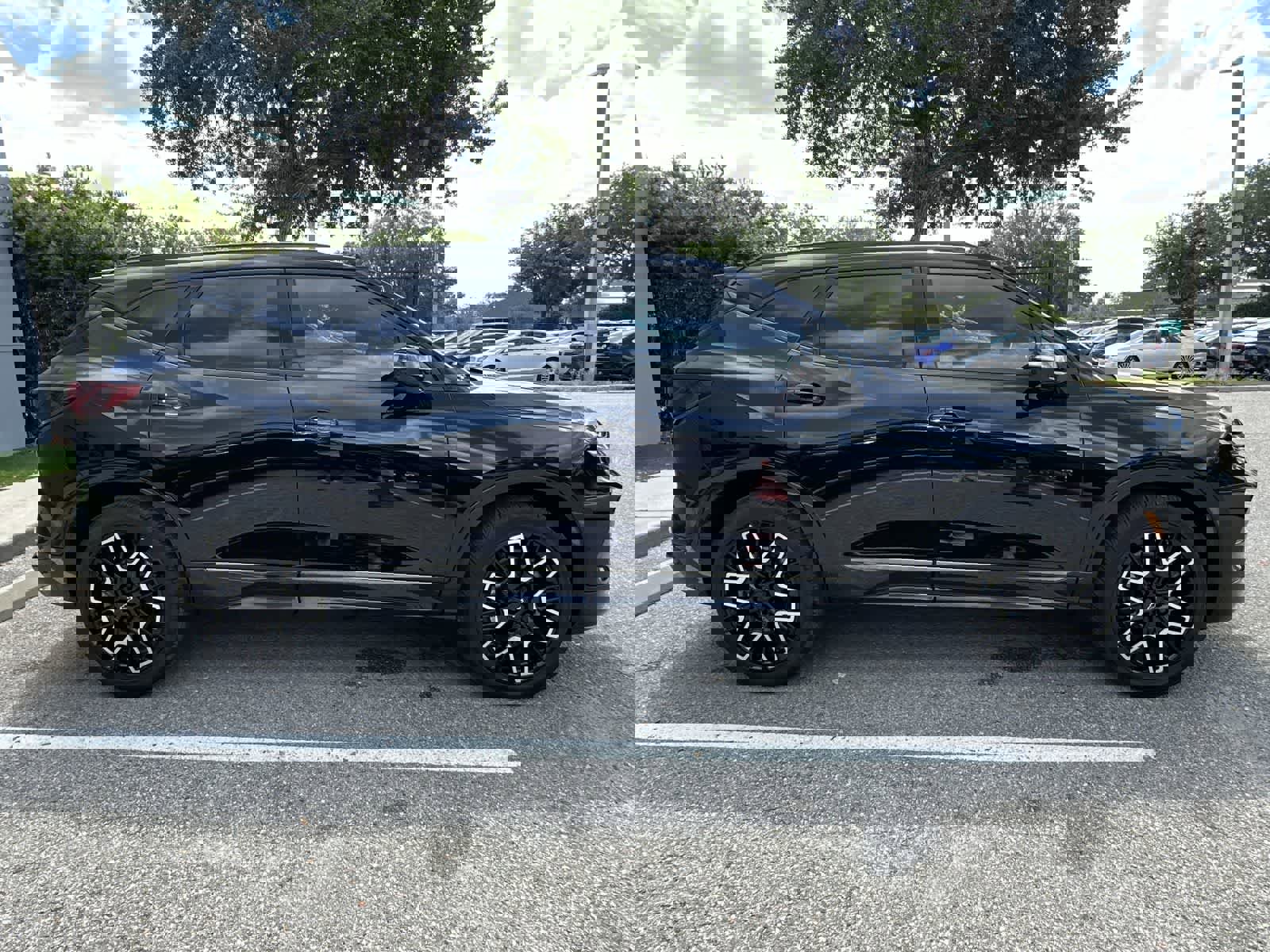 Used 2023 Chevrolet Blazer RS w/ Driver Confidence II Package image 10