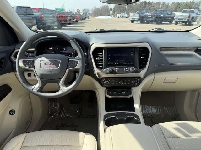 Used 2023 GMC Acadia Denali w/ Denali Ultimate Package image 18