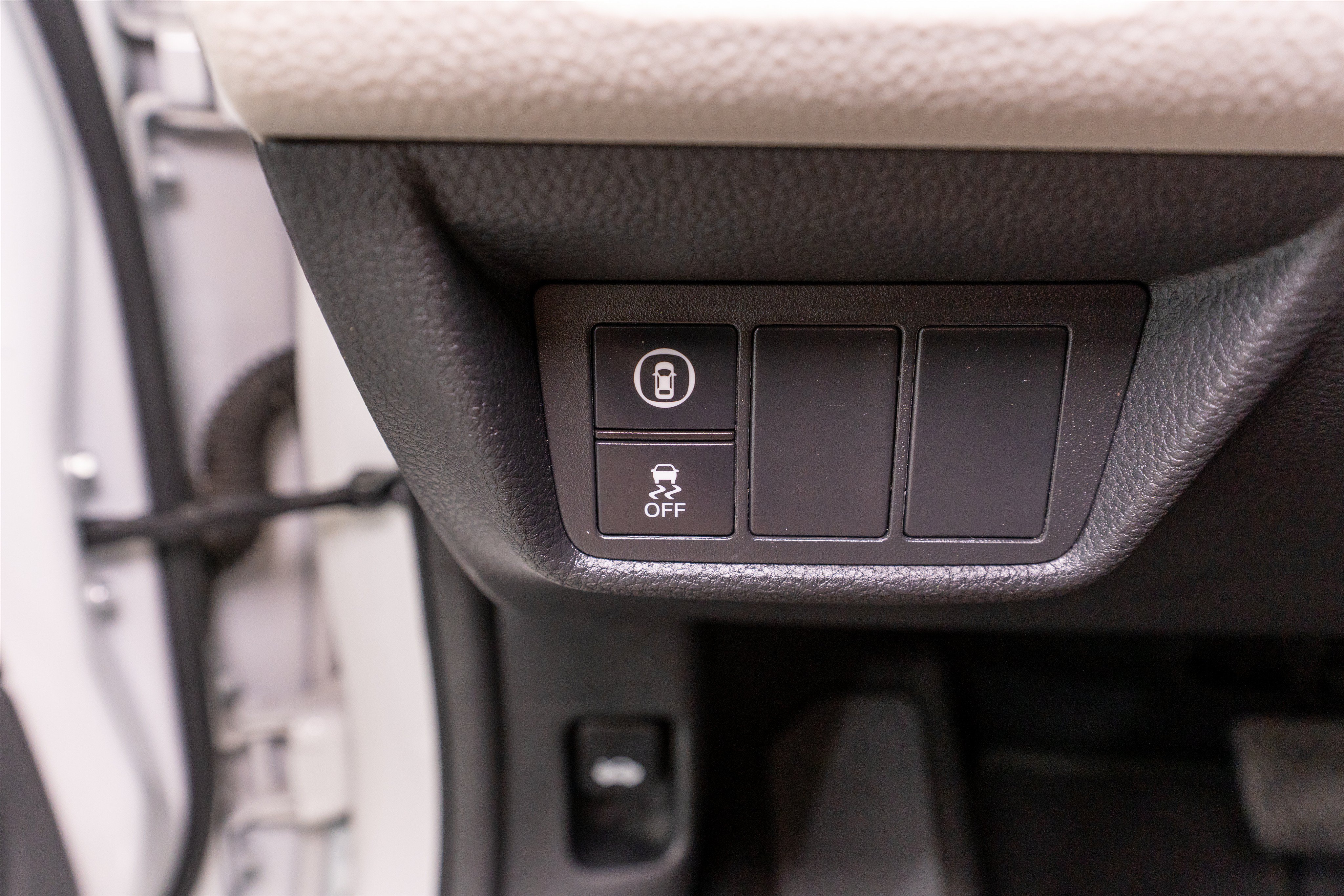 Used 2018 Honda Accord EX-L image 30