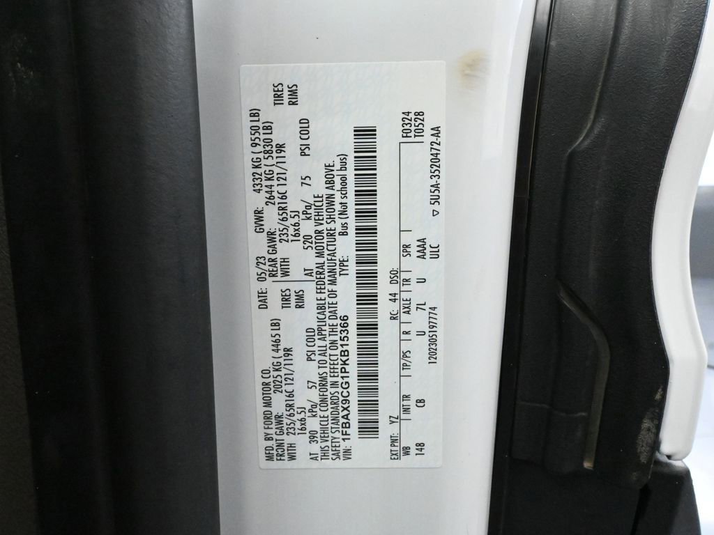 Used 2023 Ford Transit 350 XL image 44