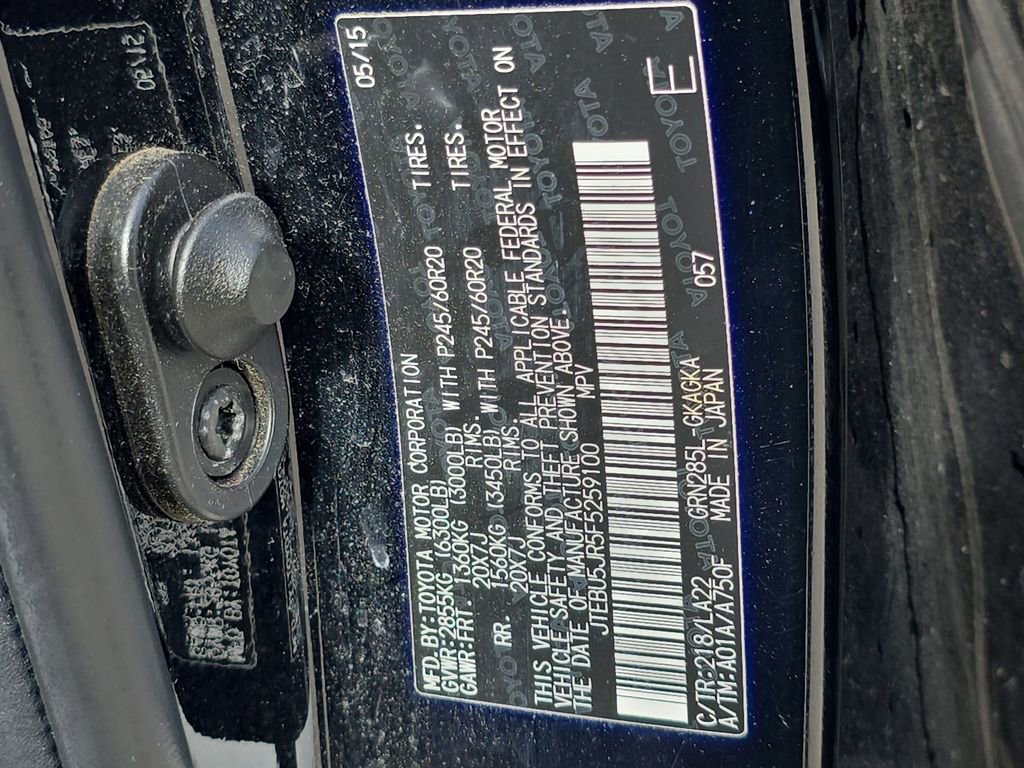 Used 2015 Toyota 4Runner Limited image 35