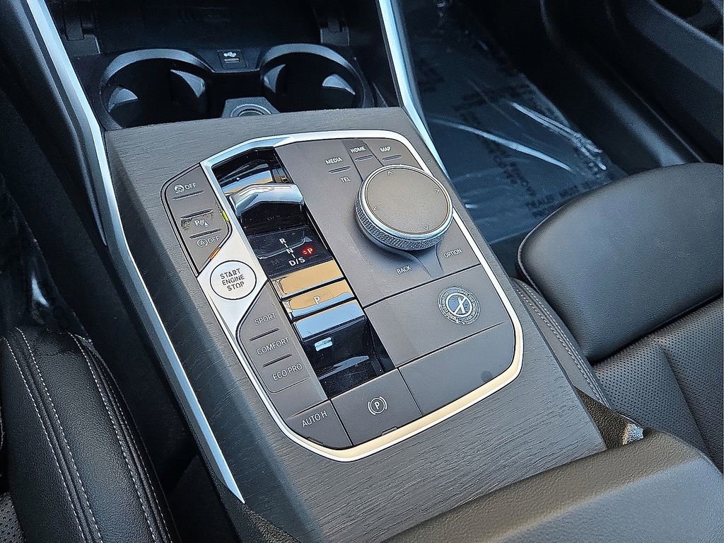 Used 2024 BMW 330i Sedan w/ Convenience Package image 30