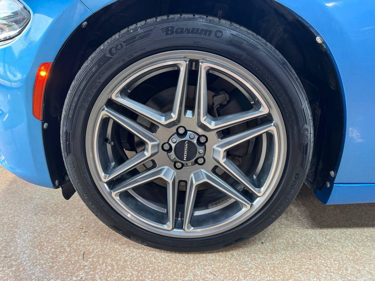 Used 2015 Dodge Charger R/T w/ Plus Group RWD image 41