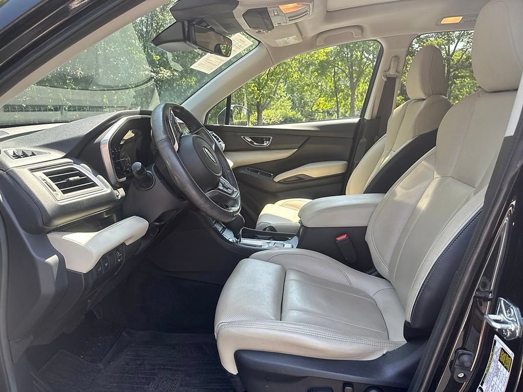 Used 2023 Subaru Ascent Limited w/ Technology Package AWD/4WD image 7