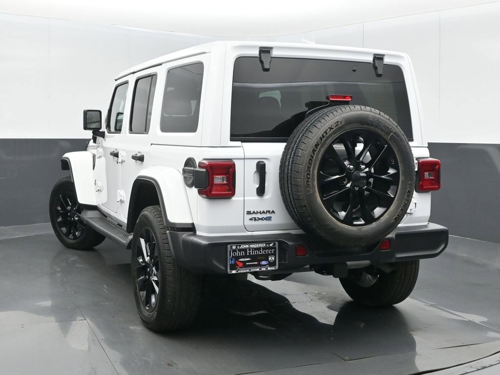 Used 2025 Jeep Wrangler Unlimited Sahara image 6