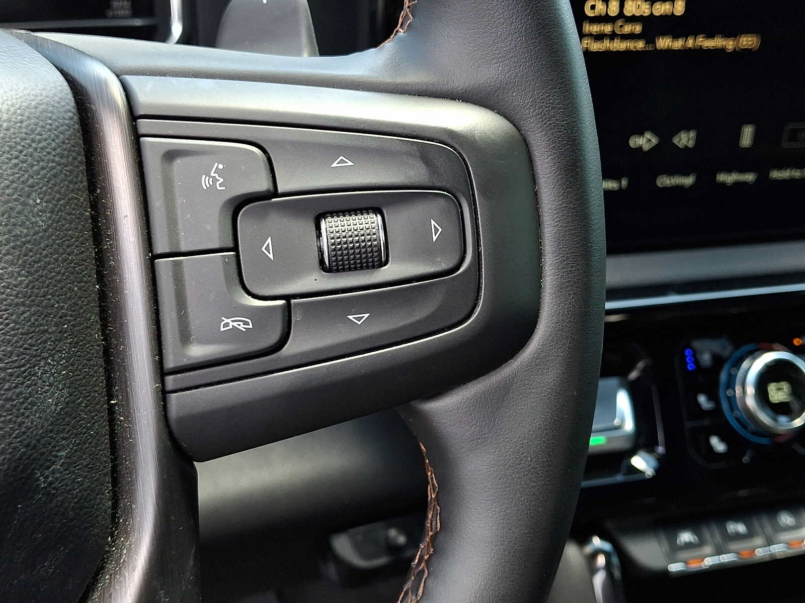 Certified 2024 GMC Sierra 1500 AT4 w/ Technology Package AWD/4WD image 23