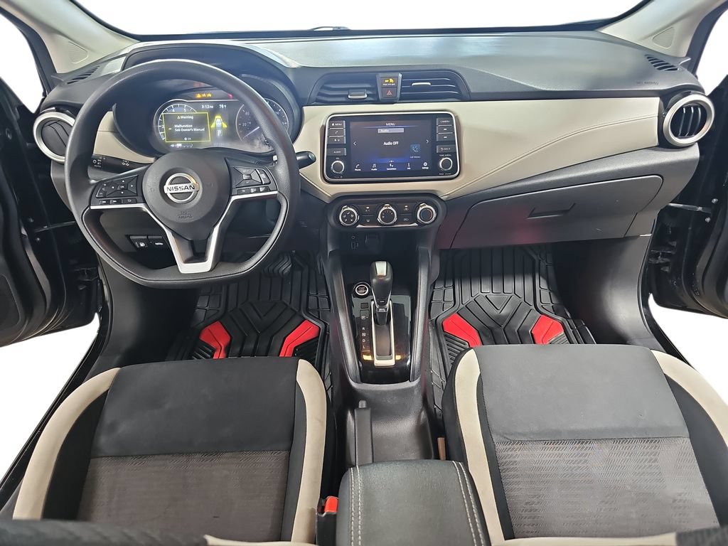 Used 2021 Nissan Versa SV FWD image 11