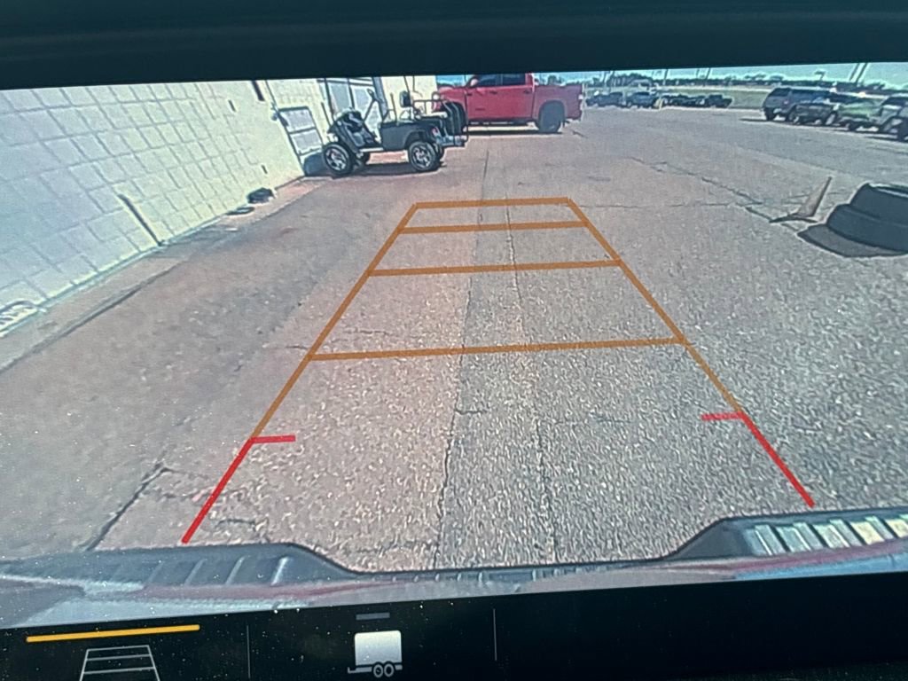 Used 2021 GMC Canyon Denali image 11