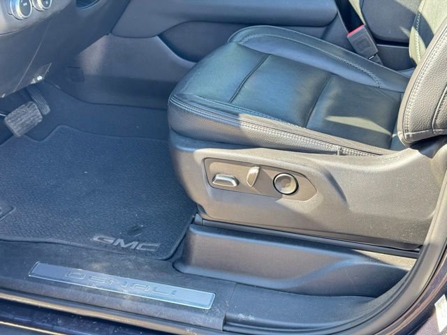 Used 2023 GMC Yukon Denali w/ Max Trailering Package image 22