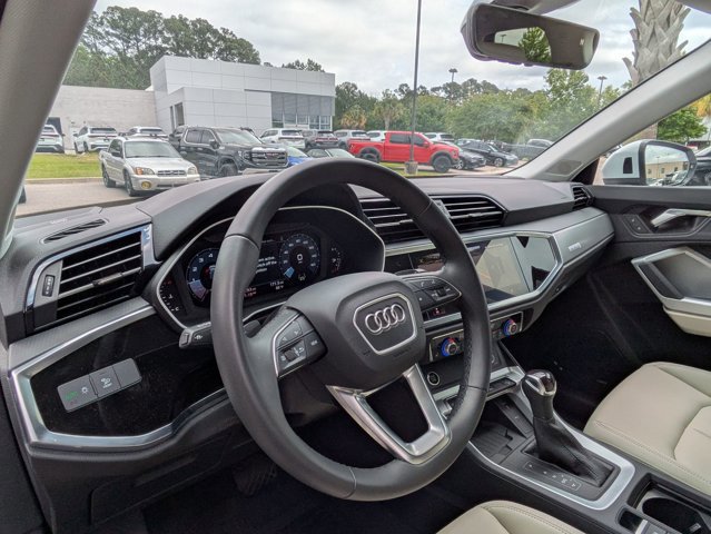 Used 2025 Audi Q3 2.0T Premium Plus w/ Premium Plus Package AWD/4WD image 10