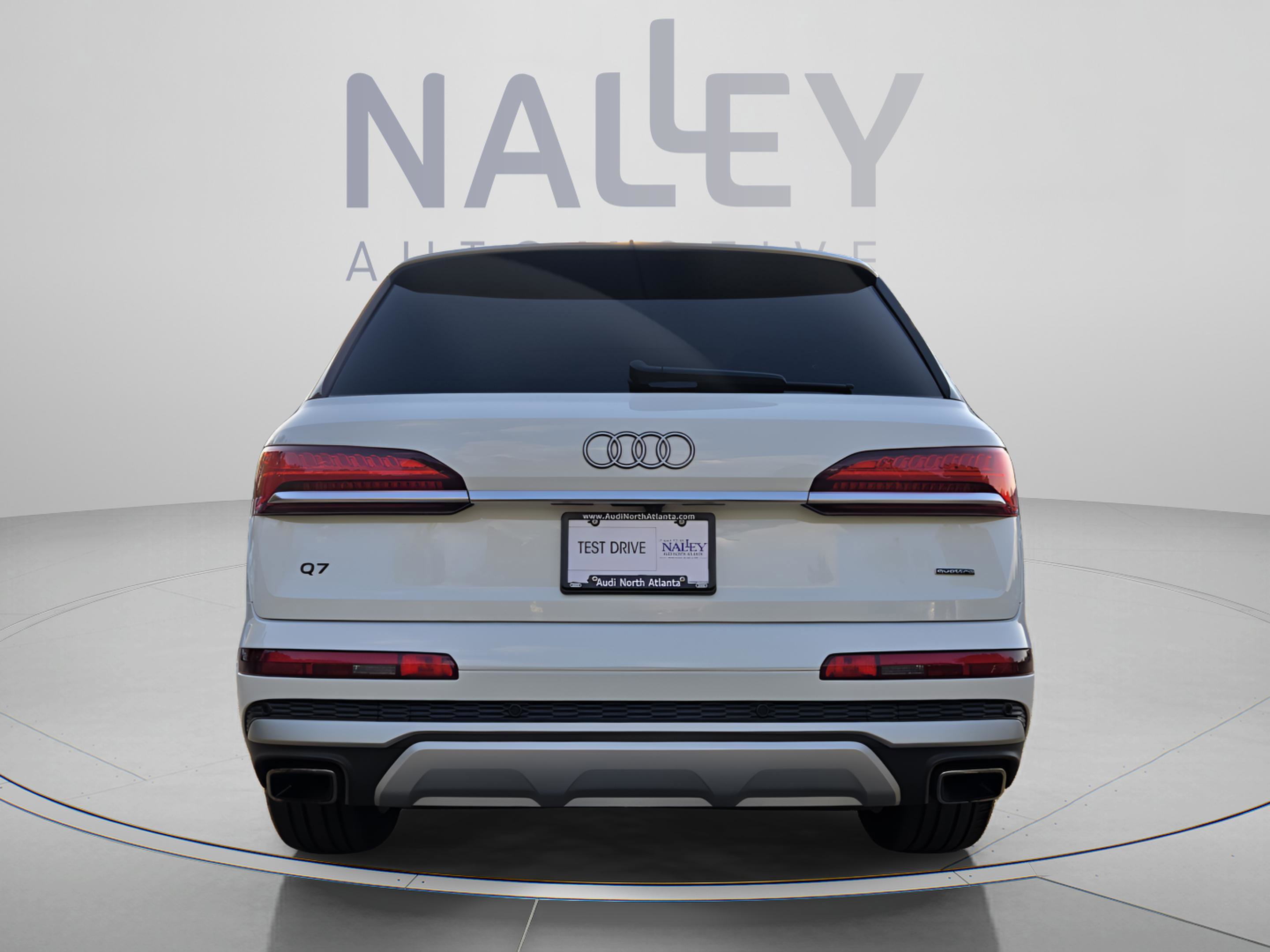 Used 2025 Audi Q7 2.0T Premium Plus w/ Premium Plus Package image 4