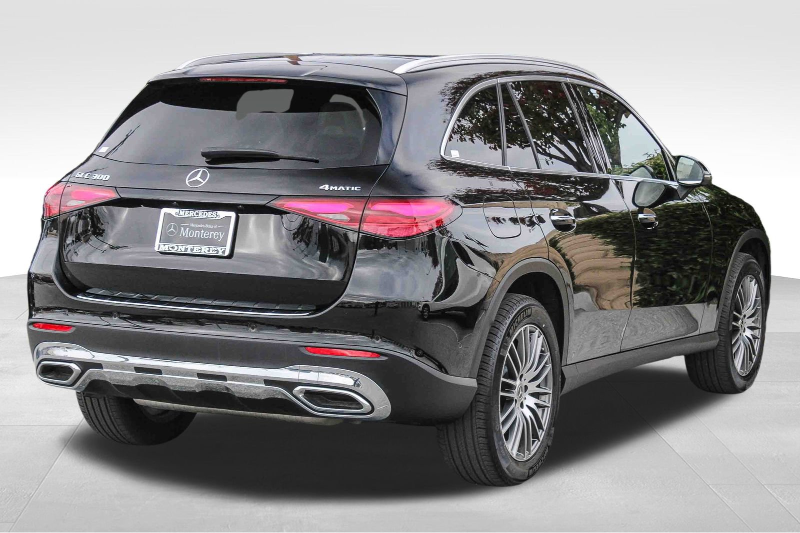 Certified 2026 Mercedes-Benz GLC 300 4MATIC image 9