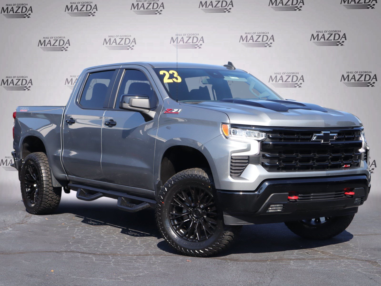 Used 2023 Chevrolet Silverado 1500 LT Trail Boss w/ Protection Package AWD/4WD image 2