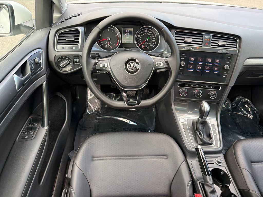 Used 2018 Volkswagen Golf SE FWD image 20