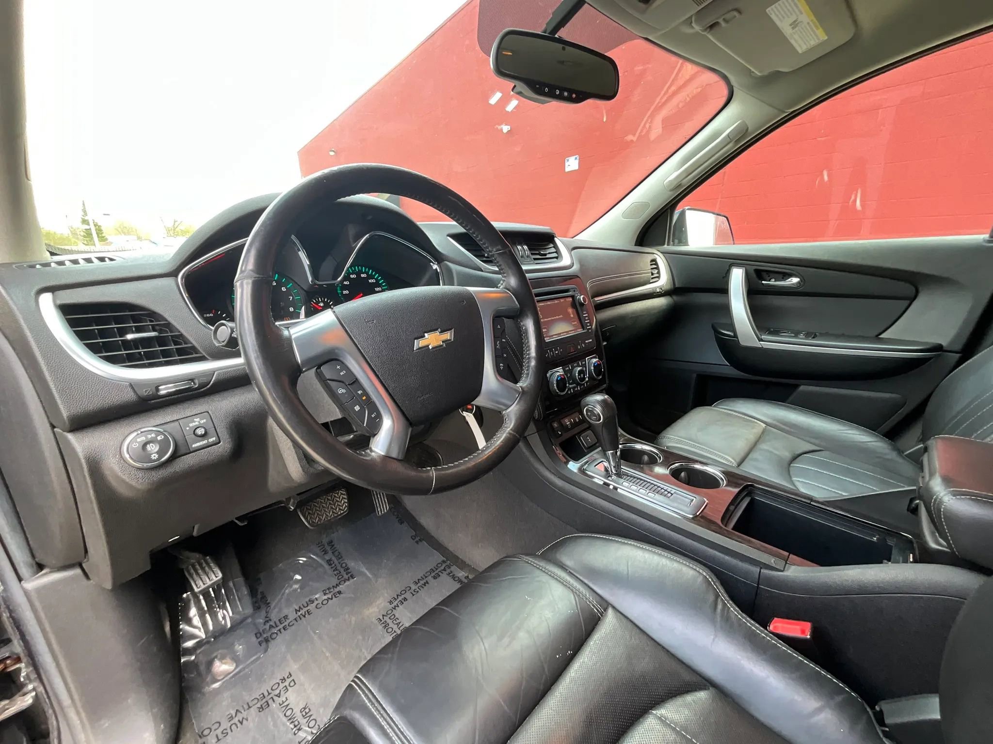 Used 2016 Chevrolet Traverse LTZ AWD/4WD image 9
