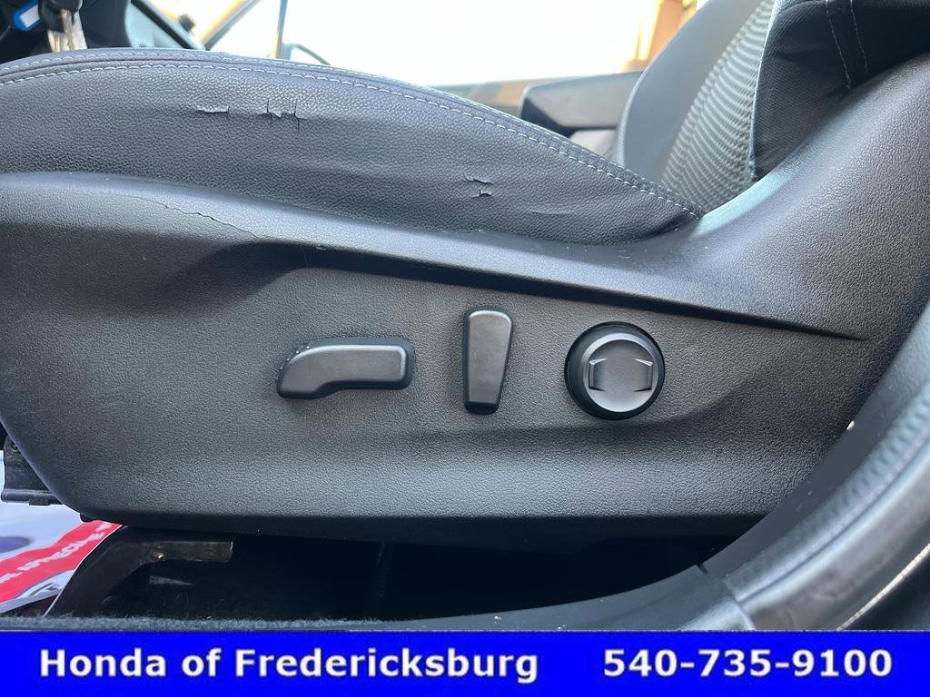 Used 2019 Subaru Forester Premium w/ All-Weather Package image 16