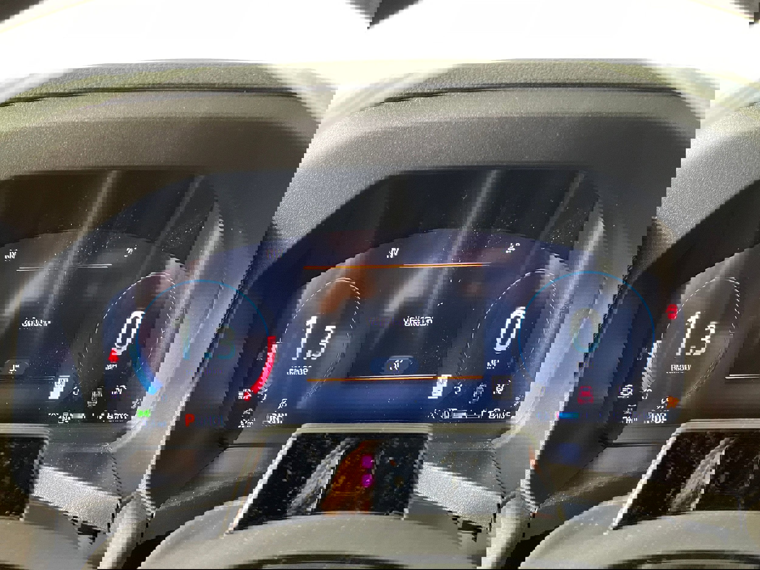 New 2026 Ford Explorer Platinum image 3