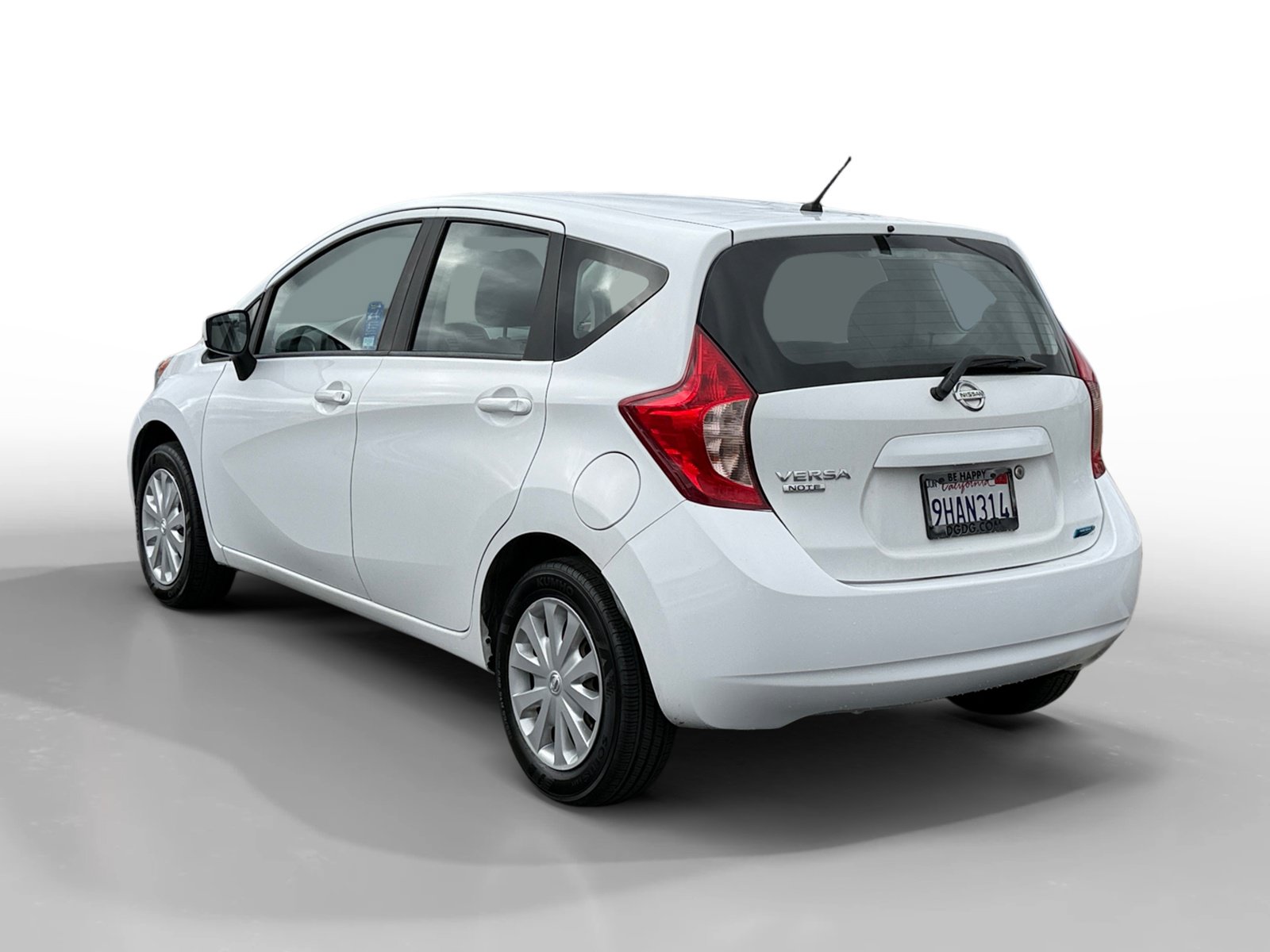 Used 2015 Nissan Versa Note S Plus FWD image 3