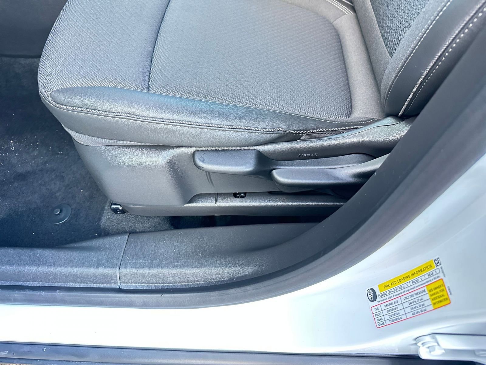 Used 2025 Buick Encore GX Preferred image 23