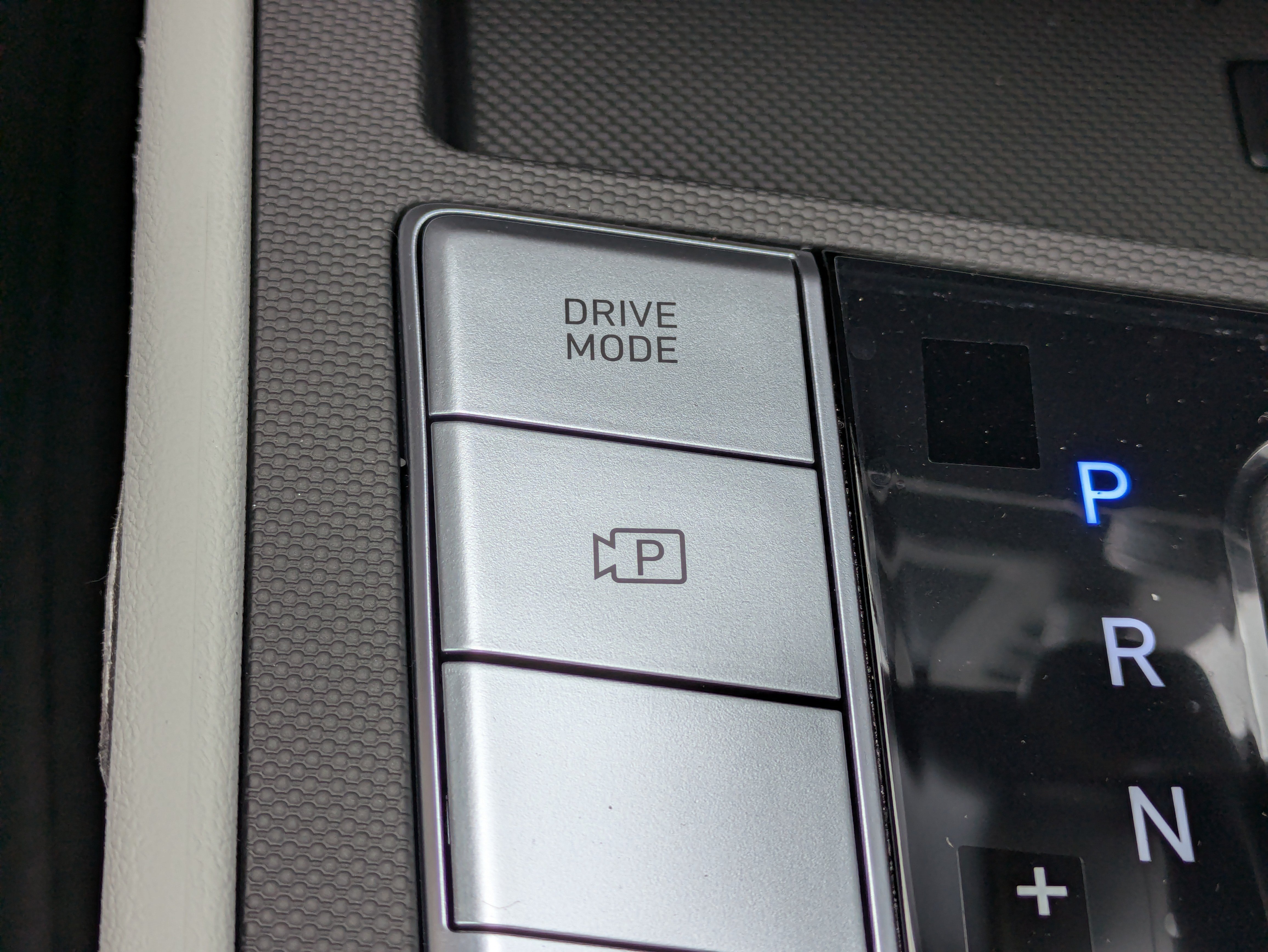 New 2026 Hyundai Elantra SEL Sport FWD image 24