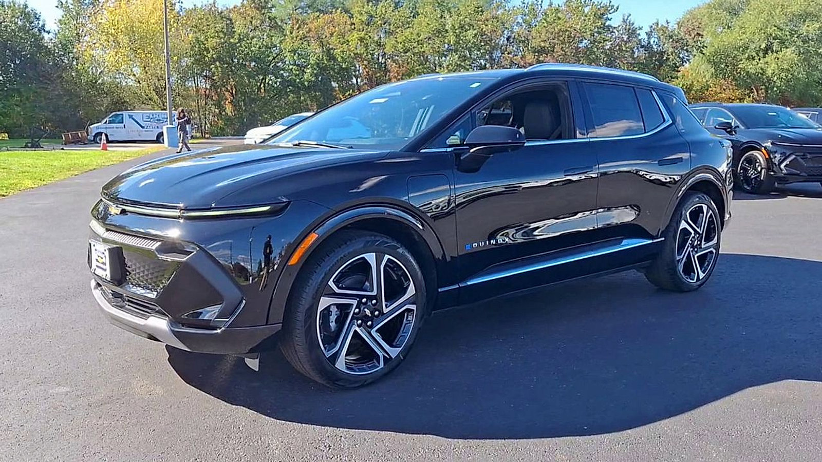 New 2026 Chevrolet Equinox EV LT w/ Convenience Package II image 8