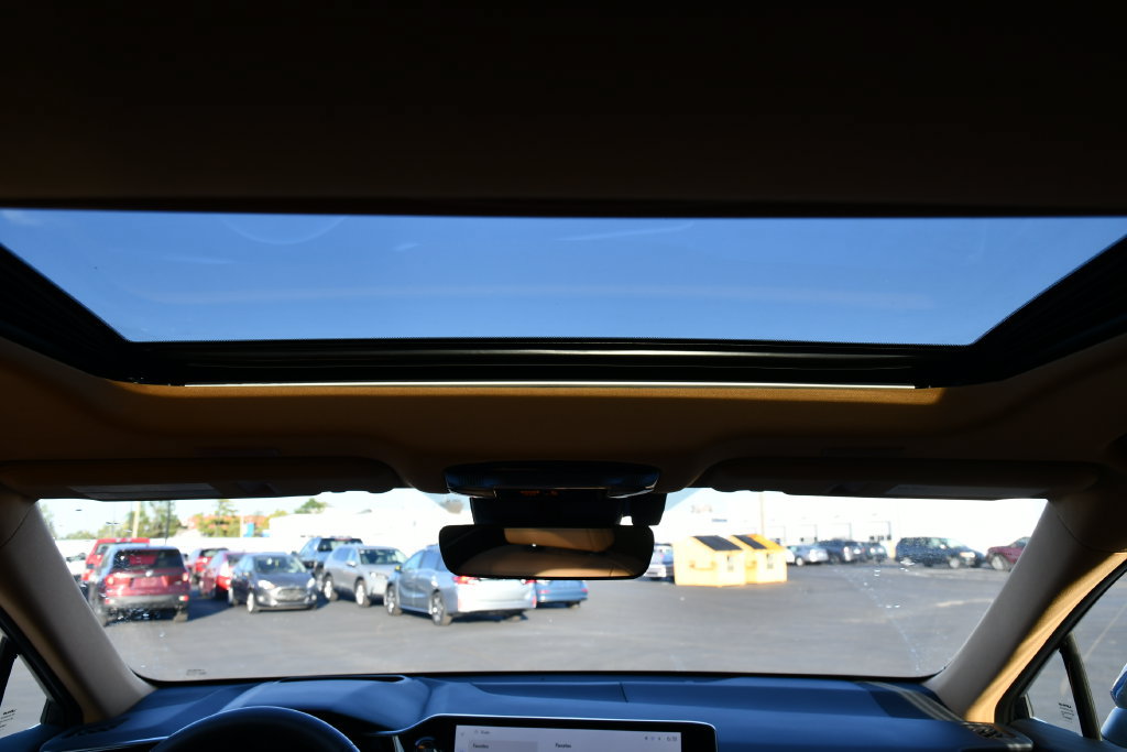 Used 2025 Lexus NX 350 AWD w/ Cold Area Package image 32