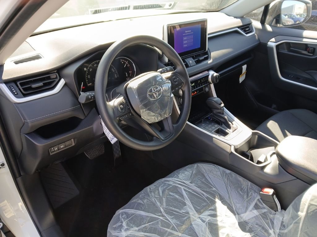 New 2025 Toyota RAV4 LE image 6